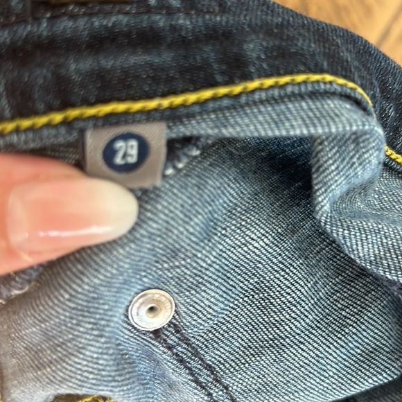 Citizens Of Humanity Denim Jean Shorts Distressed Ripped Bottom Size 29 - Picture 9 of 9